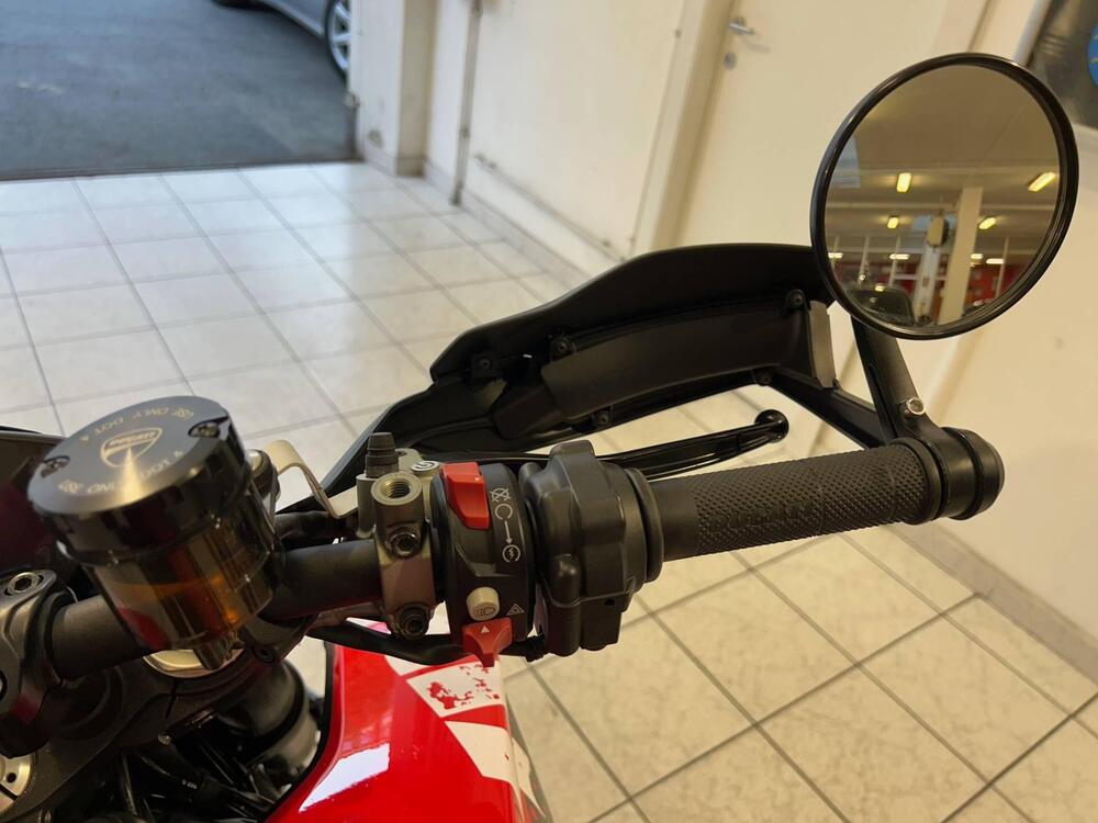 Ducati Hypermotard 950 RVE (2022 - 25) (11)