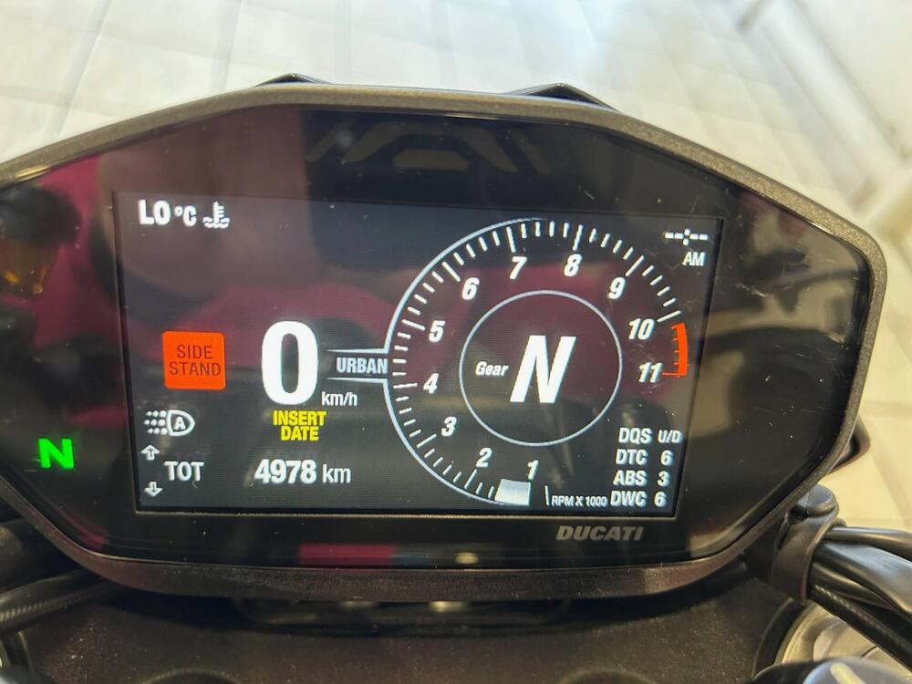 Ducati Hypermotard 950 RVE (2022 - 25) (13)