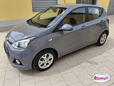 Hyundai i10 1.0 12V BlueDrive del 2014 usata a Manfredonia