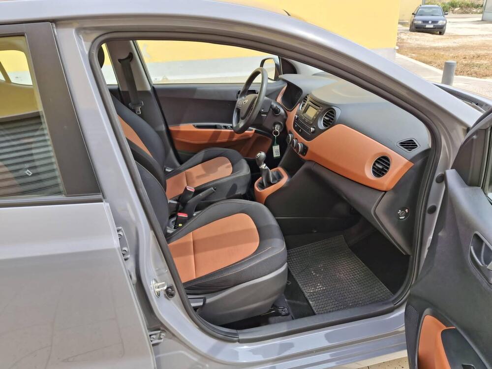 Hyundai i10 usata a Foggia (8)