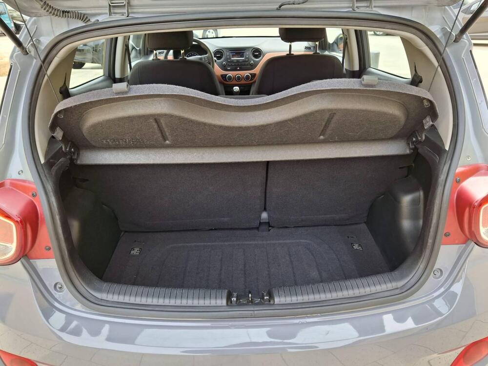 Hyundai i10 usata a Foggia (11)