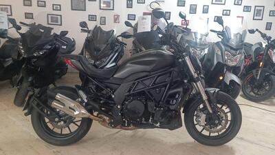 Benelli 502 C (2021 - 25) usata