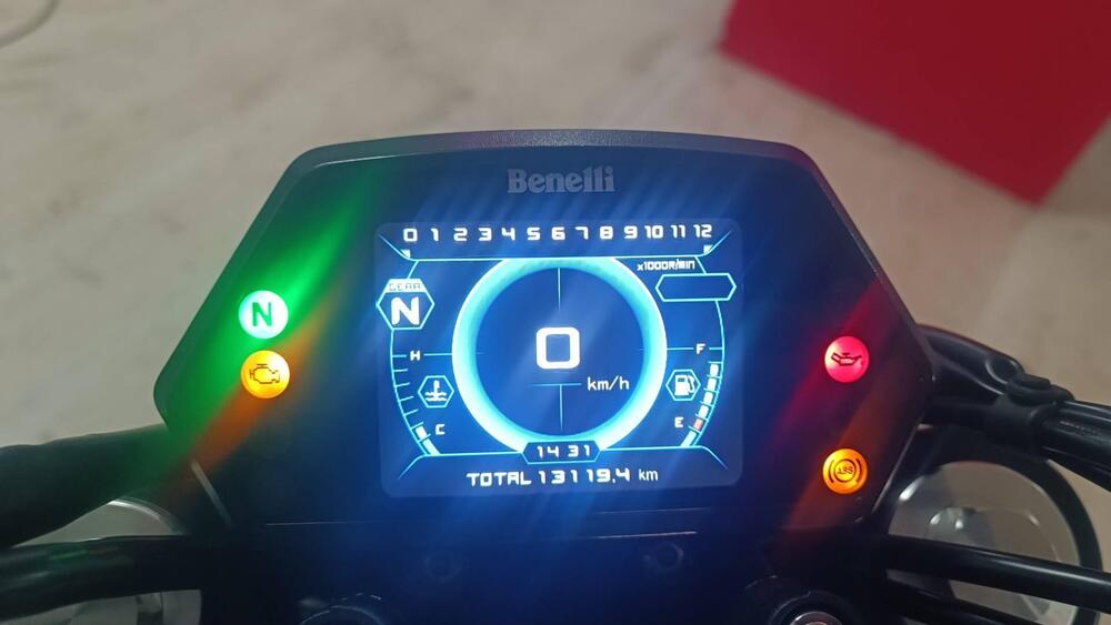 Benelli 502 C (2021 - 25) (5)