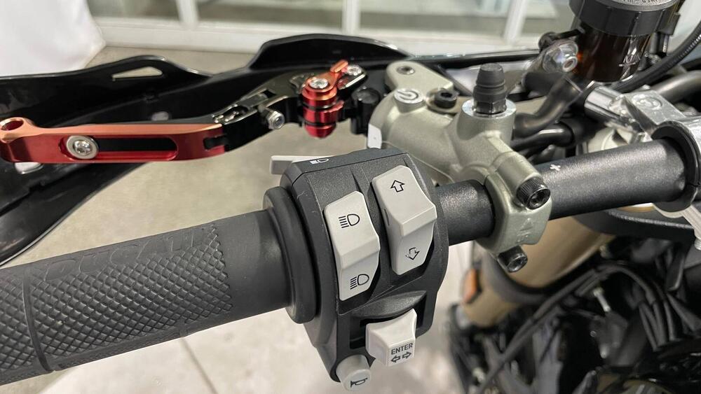 Ducati Scrambler 1100 (2018 - 20) (9)