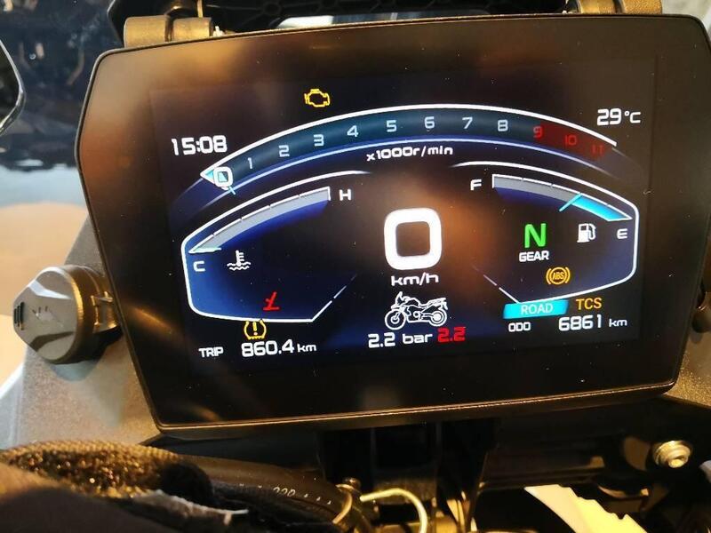 Voge Valico 900DSX (2024 - 26) (12)