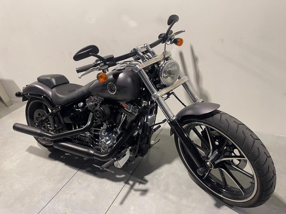 Harley-Davidson 1690 Breakout (2013 - 17) - FXSB (6)