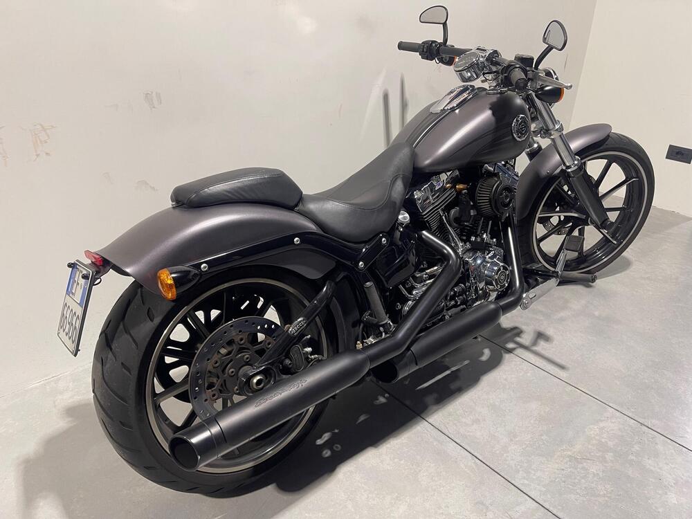 Harley-Davidson 1690 Breakout (2013 - 17) - FXSB (2)