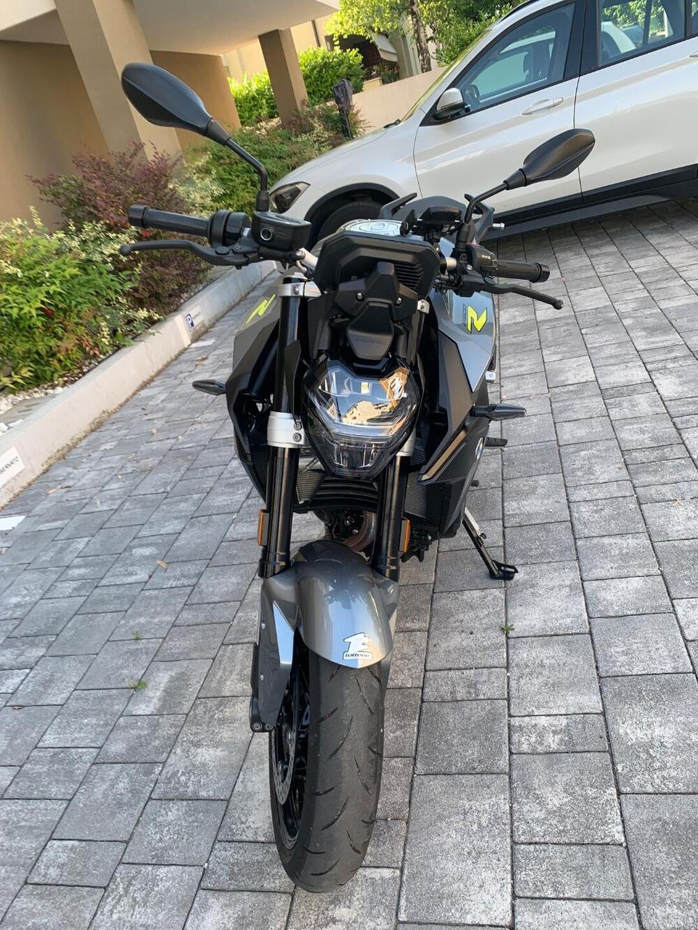 Bmw F 900 R (2021 - 24) (4)
