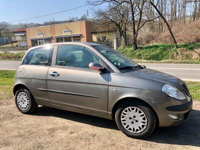 Lancia Ypsilon 16V Oro del 2005 usata a Pavia
