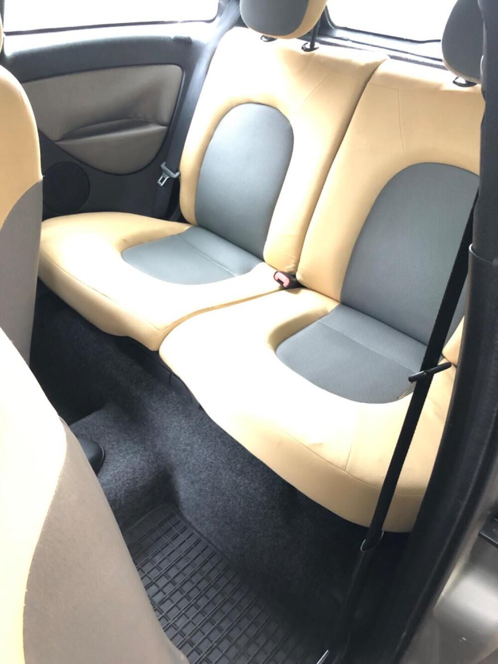 Lancia Ypsilon usata a Pavia (8)