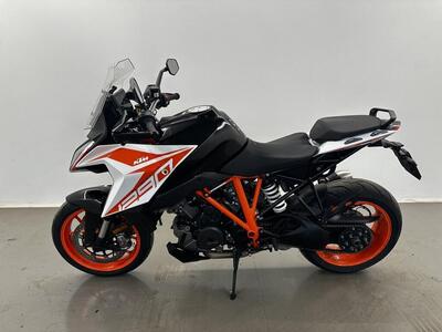 KTM 1290 Super Duke R (2020) usata