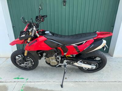Ducati Hypermotard 698 Mono (2024 - 25) usata
