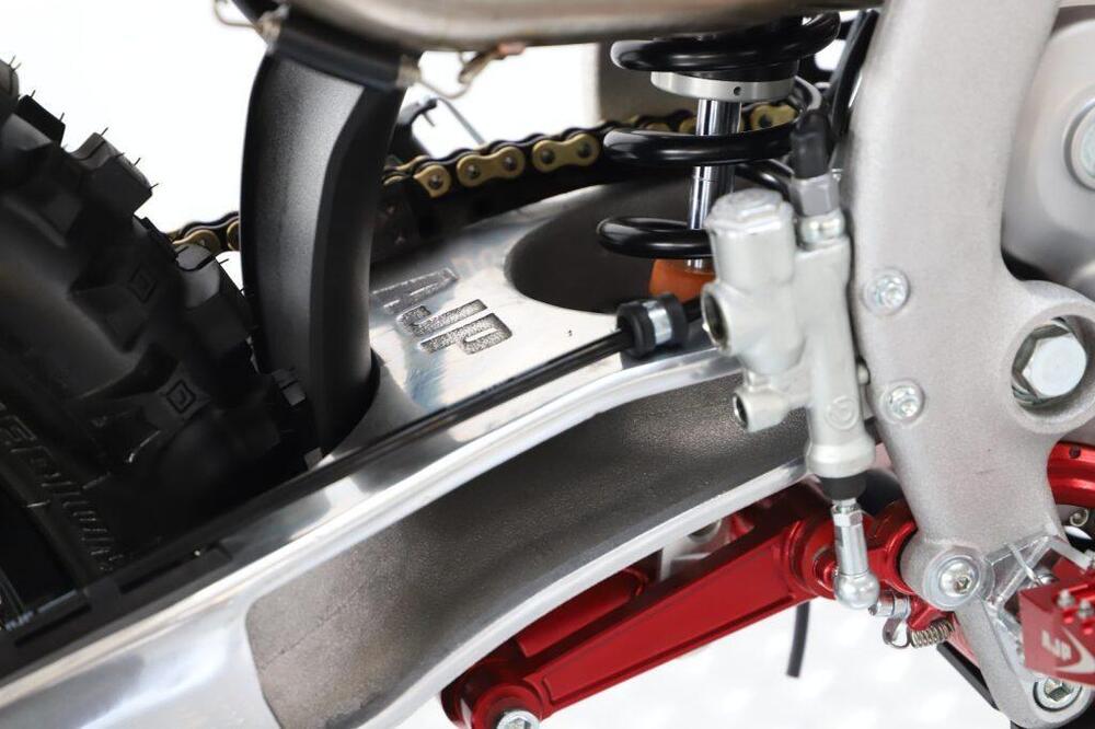 AJP SPR 310R Enduro (2023 - 26) (9)