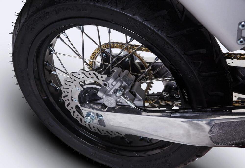 AJP SPR 250 Supermoto (2023 - 25) (10)