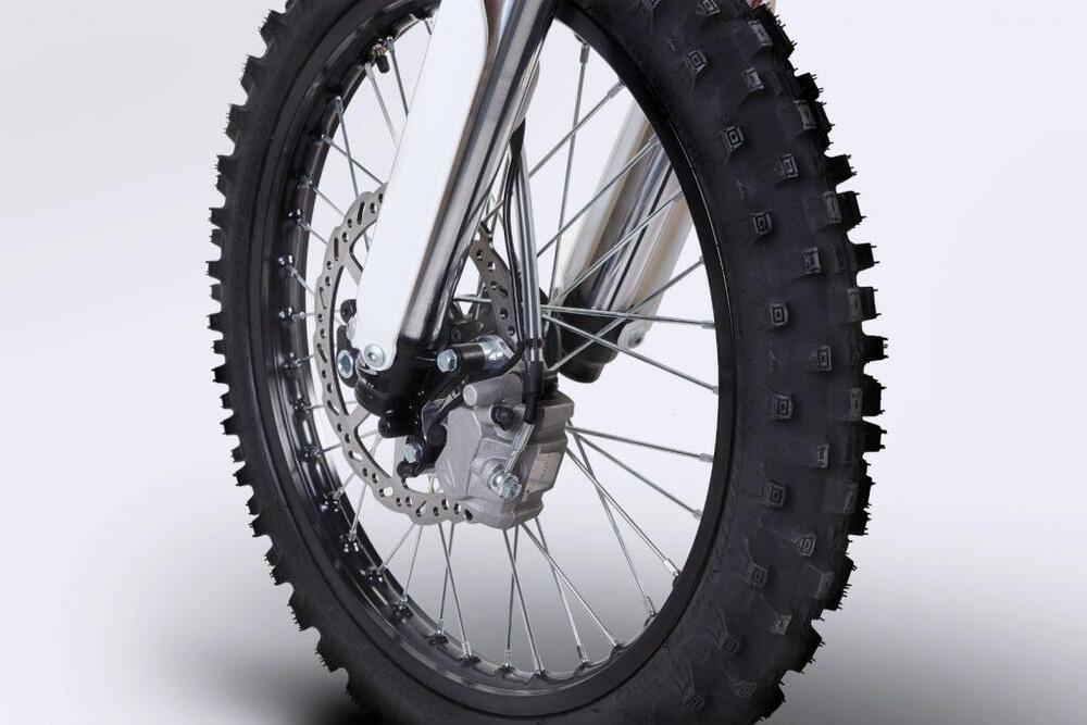 AJP SPR 125 Enduro (2023 - 25) (9)