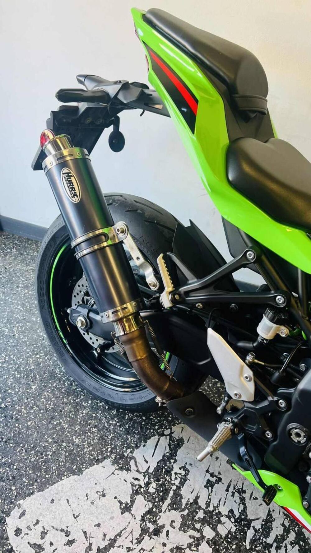 Kawasaki Ninja ZX-4RR (2024 - 26) (7)