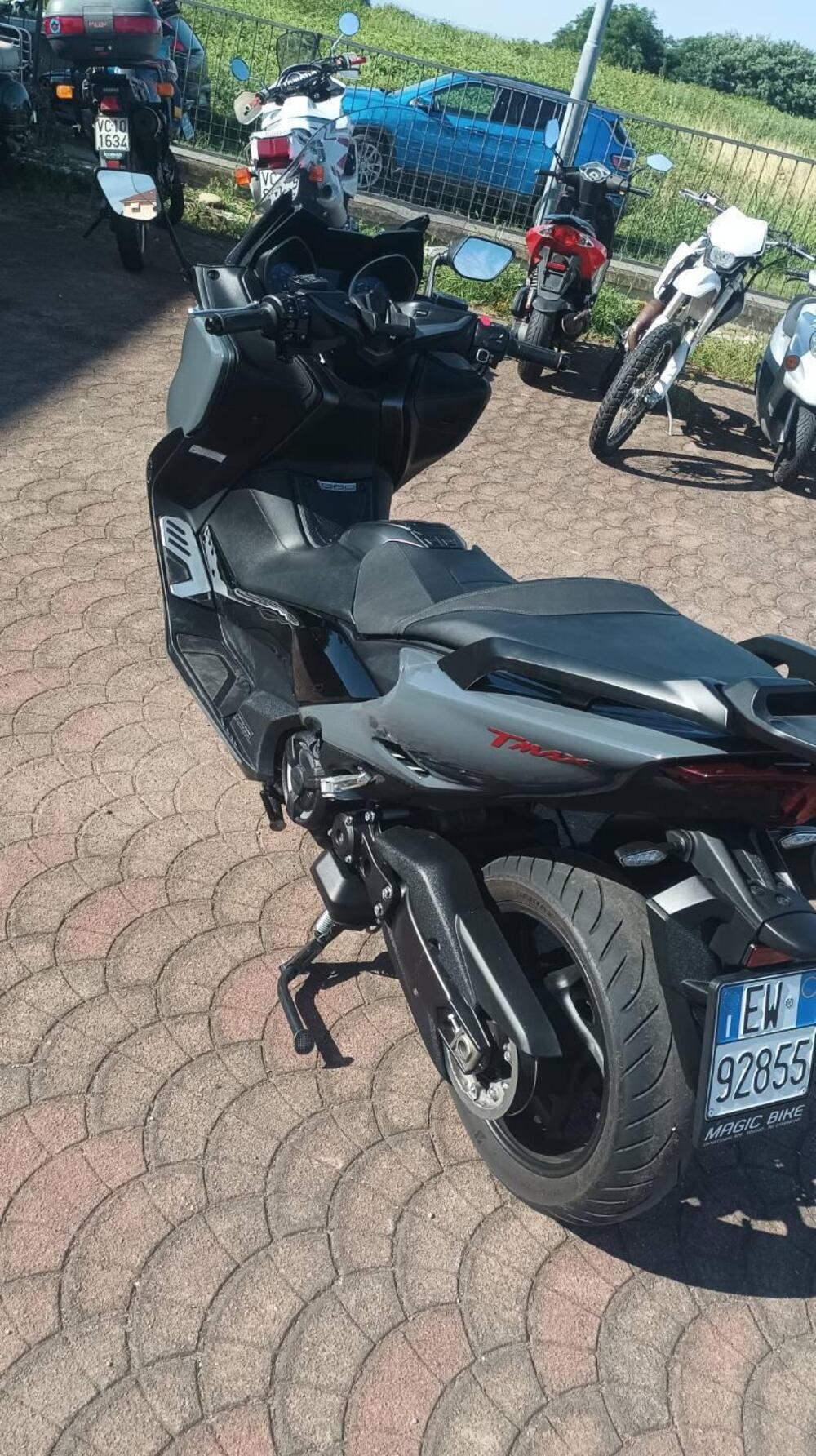 Yamaha T-Max 560 (2020 - 21) (2)