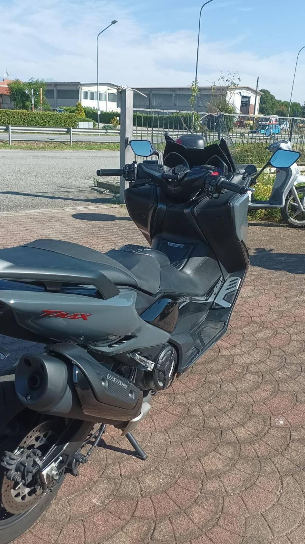 Yamaha T-Max 560 (2020 - 21) (5)