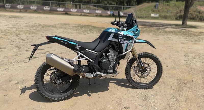 Kove 800X Rally: l&#039;adventouring ha una nuova regina!? - il test di Moto.it [VIDEO]