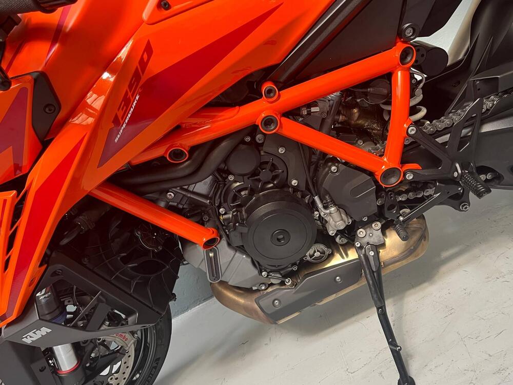 KTM 1390 Super Duke R EVO (2024 - 26) (7)