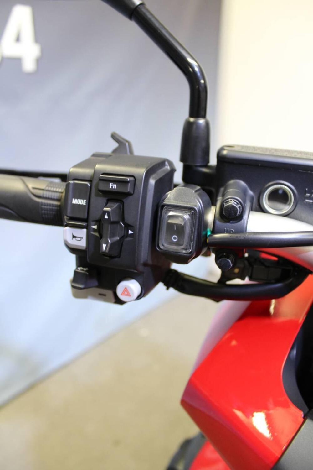 Honda X-ADV 750 DCT (2021 - 24) (10)