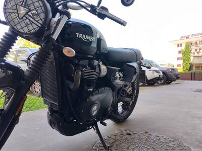 Triumph Street Scrambler 900 (2017 - 18) usata