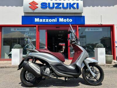 Piaggio Beverly 350 SportTouring ie ABS (2011 - 17) usata