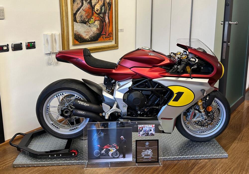 MV Agusta Superveloce 800 Ago (2021 - 23)