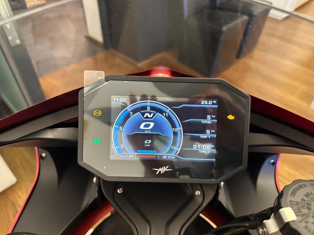 MV Agusta Superveloce 800 Ago (2021 - 23) (13)