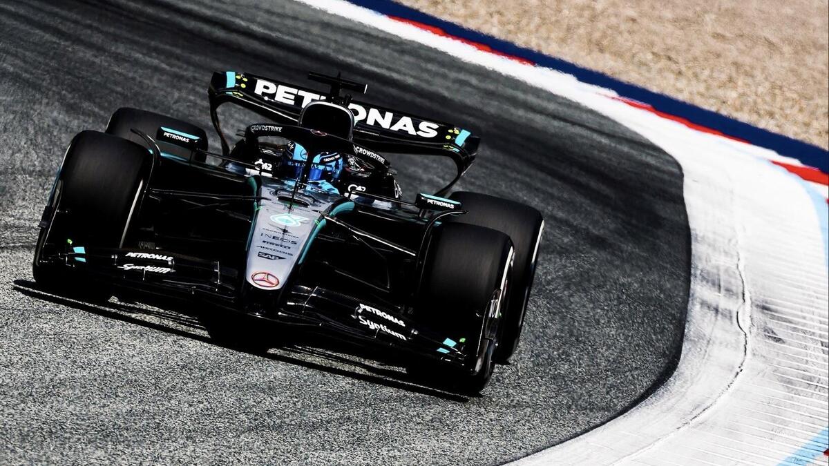 F1. GP Austria 2025: Russell comanda la FP1 a Spielberg davanti a Verstappen e Piastri. Problemi al cambio per Hamilton