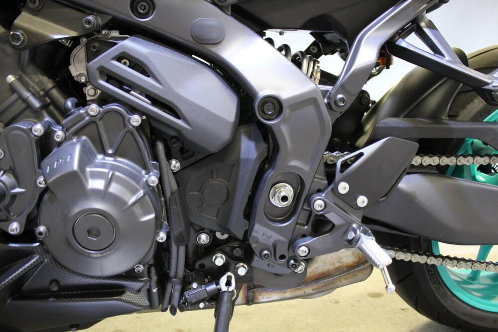 Yamaha MT-09 Y-AMT (2024 - 26) (19)