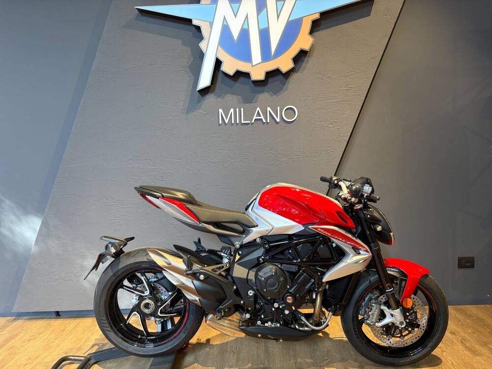 MV Agusta Brutale 800 RR Ottantesimo (2025) (2)