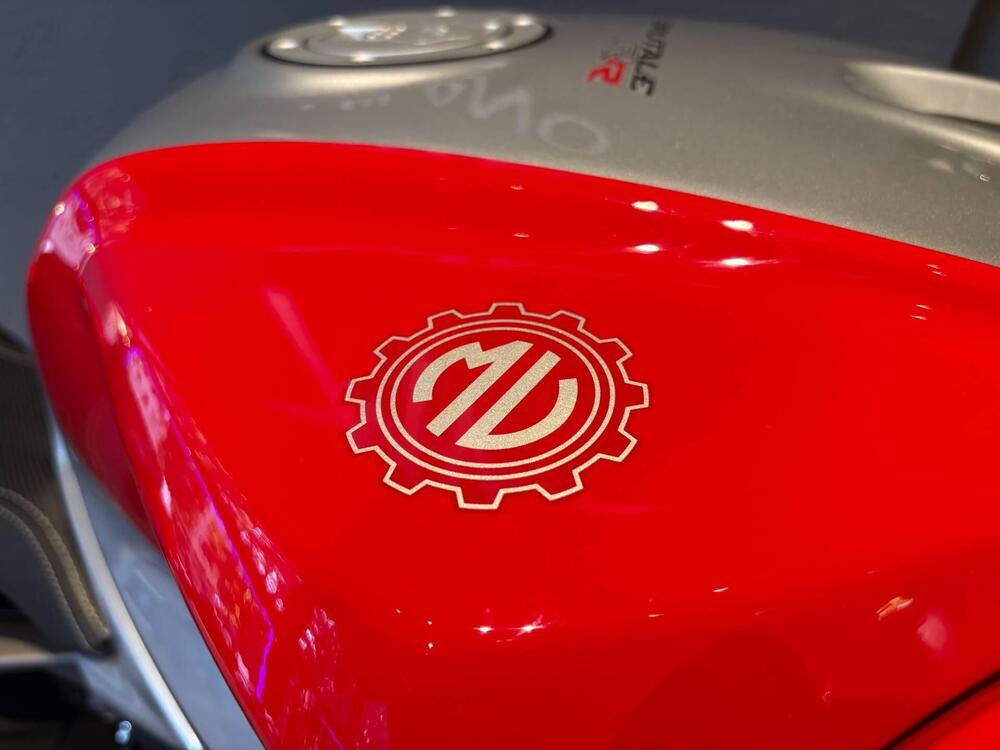 MV Agusta Brutale 800 RR Ottantesimo (2025) (9)