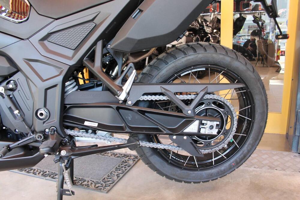 Zontes ZT703-F (2025 - 26) (17)