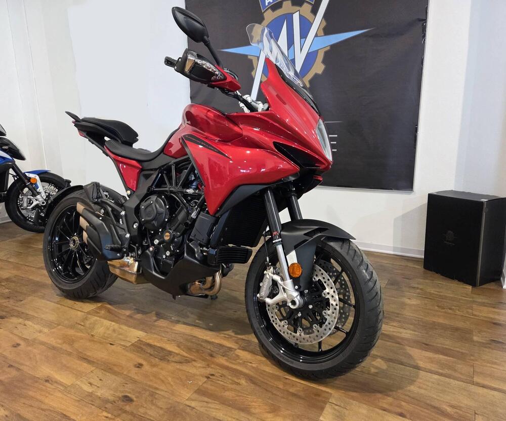 MV Agusta Turismo Veloce 800 R (2023 - 25) (2)