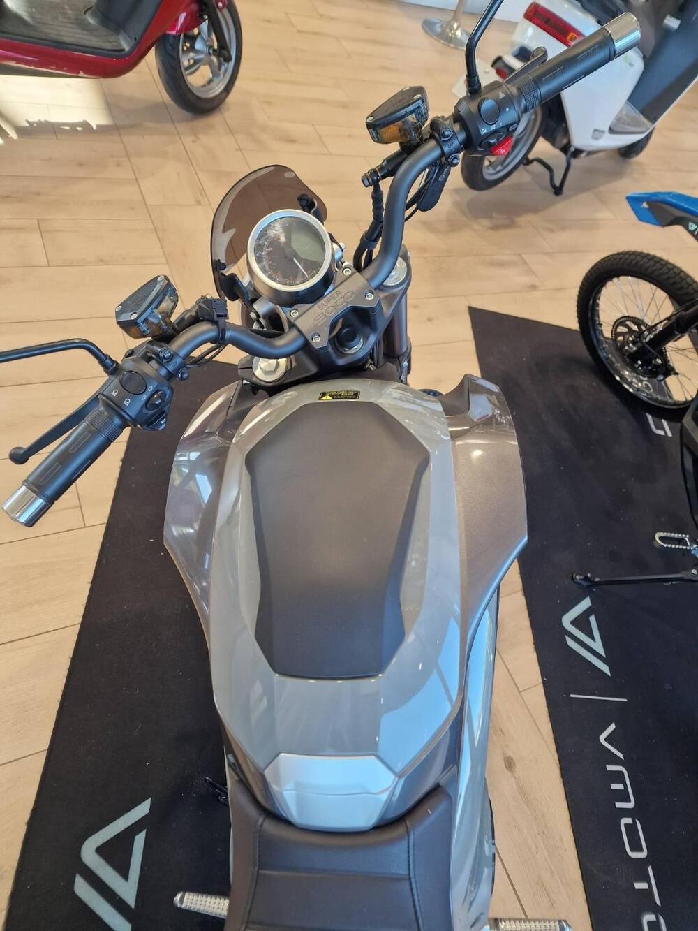 VMoto TC Wanderer (2024 - 25) (6)