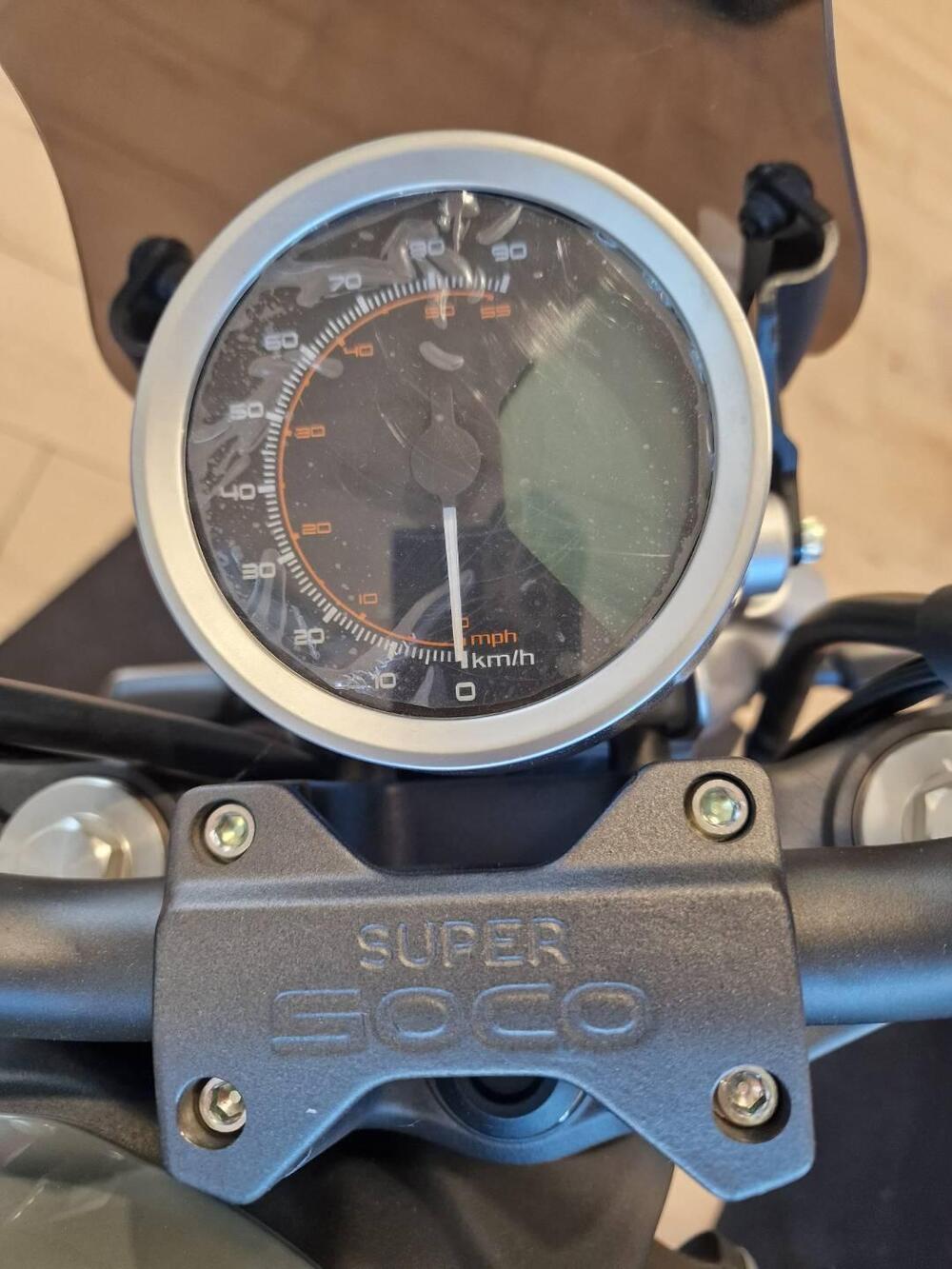 VMoto TC Wanderer (2024 - 25) (9)