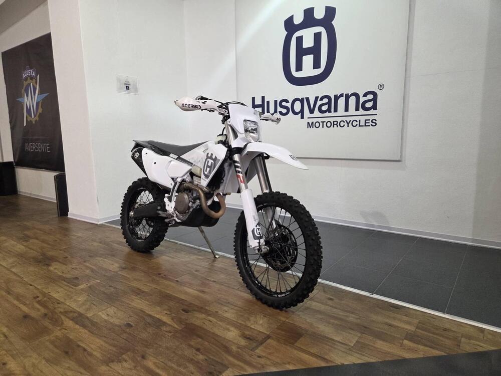 Husqvarna FE 350 Pro (2025) (6)