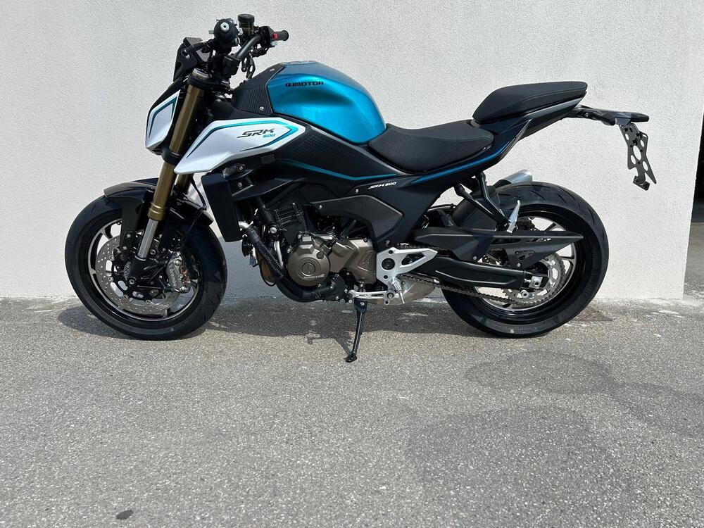 QJ Motor SRK 600 (2025 - 26) (2)