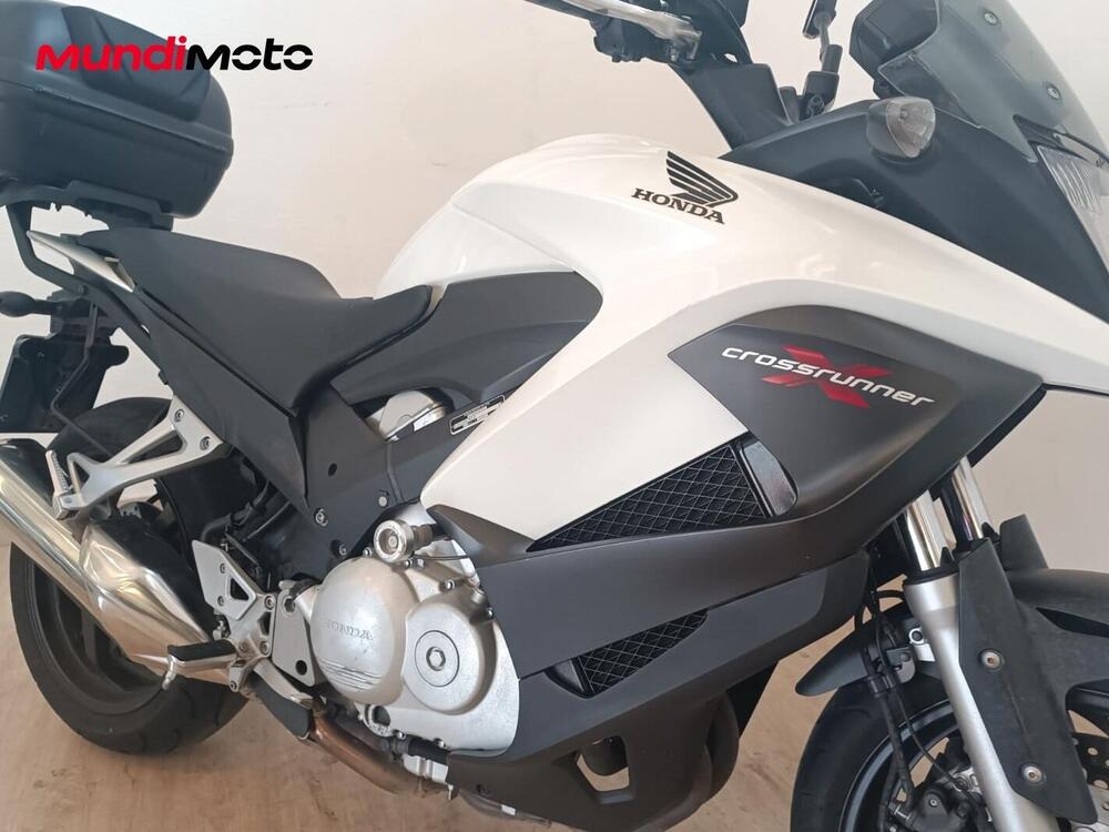 Honda VFR 800 (2002 - 05) (5)