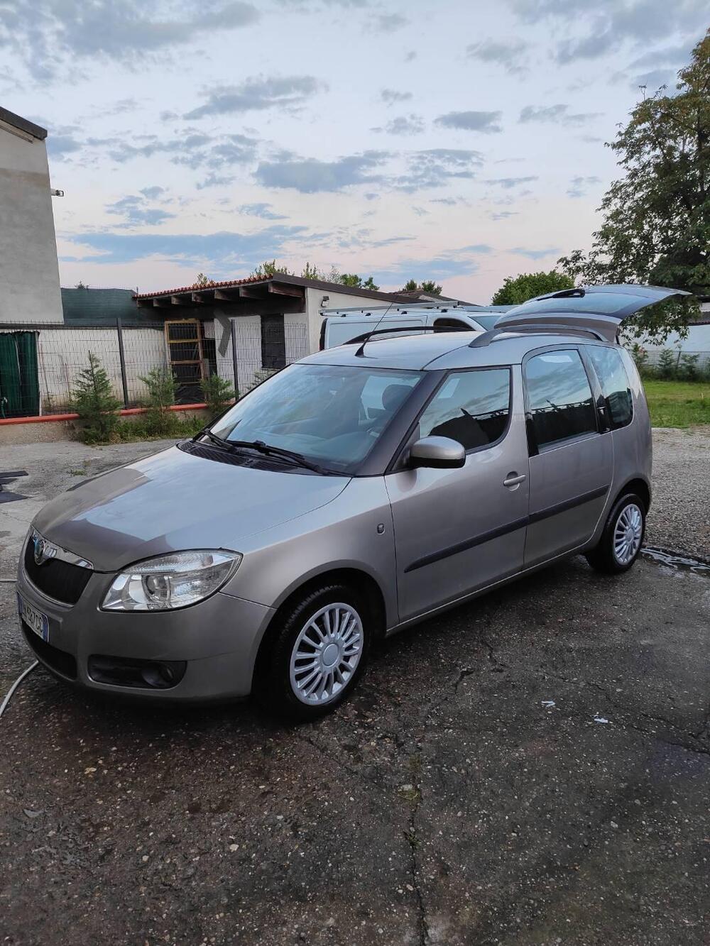 Skoda Roomster usata a Vercelli