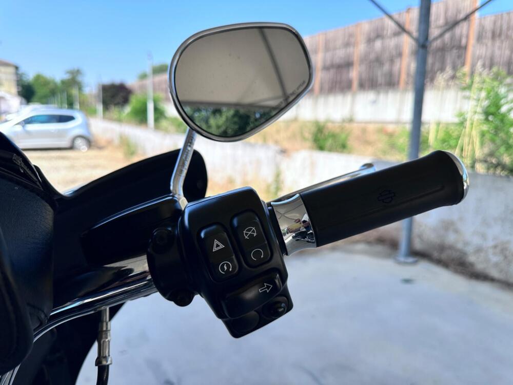 Harley-Davidson 107 Road King (2017) - FLHR (12)