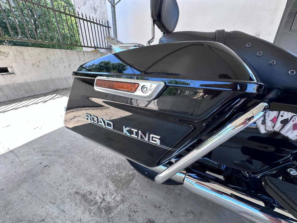 Harley-Davidson 107 Road King (2017) - FLHR (17)