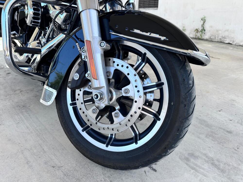 Harley-Davidson 107 Road King (2017) - FLHR (19)