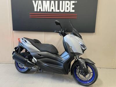 Yamaha X-Max 300 (2021 - 24) usata