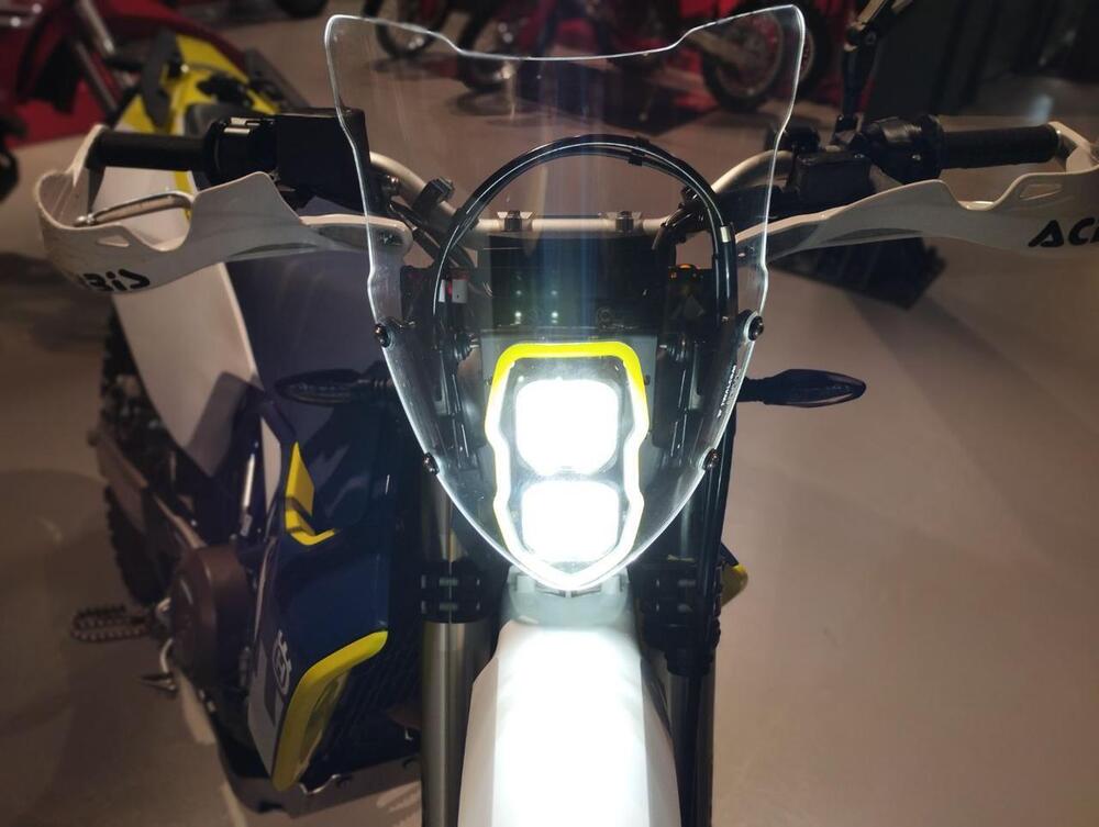 Husqvarna 701 Enduro (2023 - 25) (9)