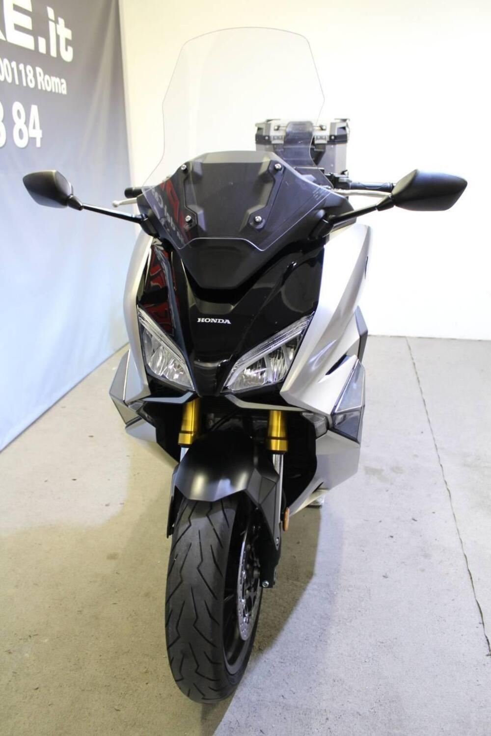Honda Forza 750 DCT (2021 - 24) (13)