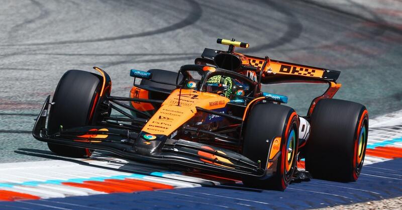 F1. GP Austria, McLaren ancora in testa nella FP3 con Norris e Piastri. Verstappen, Leclerc e Hamilton a caccia