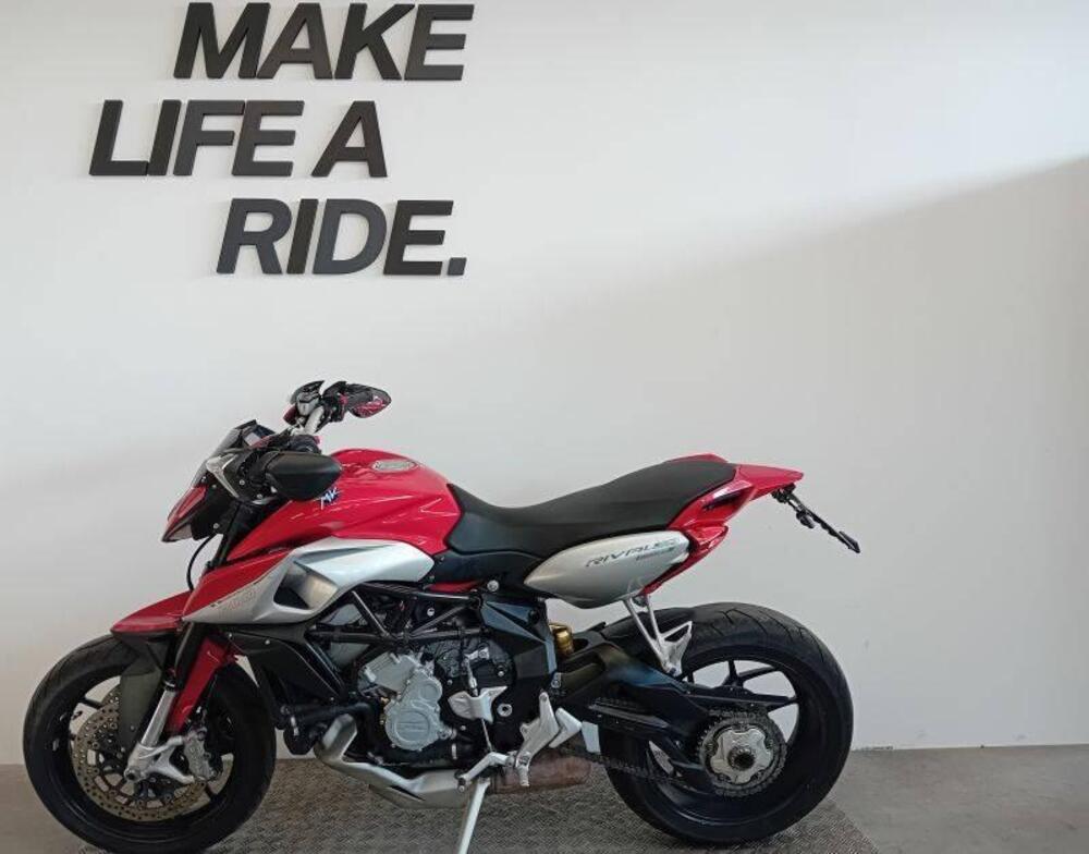 MV Agusta Rivale 800 EAS (2013 -15) (2)