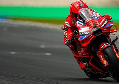 MotoGP 2025. GP dei Paesi Bassi ad Assen. Marc Marquez parte a razzo e vince anche la Sprint [RISULTATI]